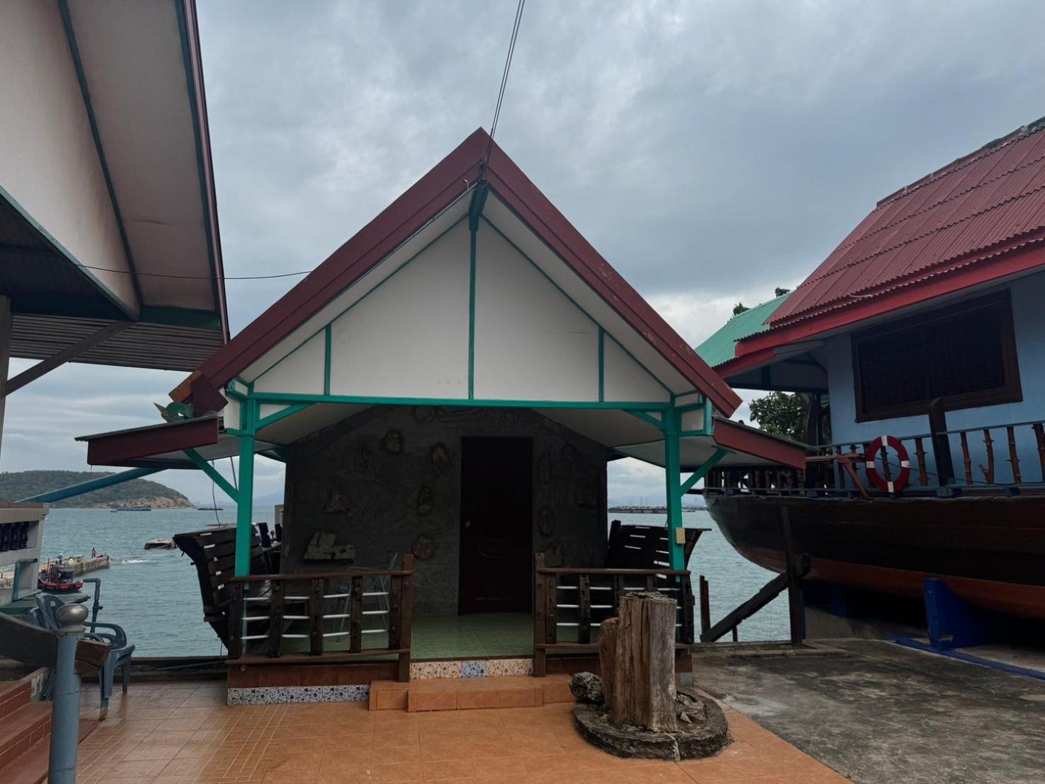 Rimtalay Resort Koh Si Chang Exterior foto