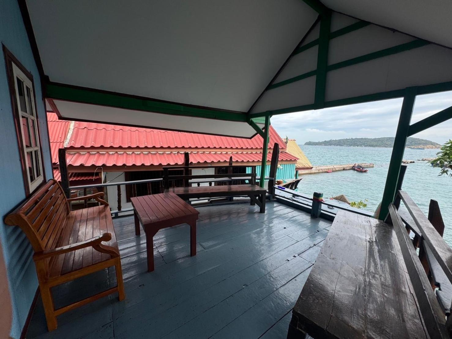 Rimtalay Resort Koh Si Chang Exterior foto