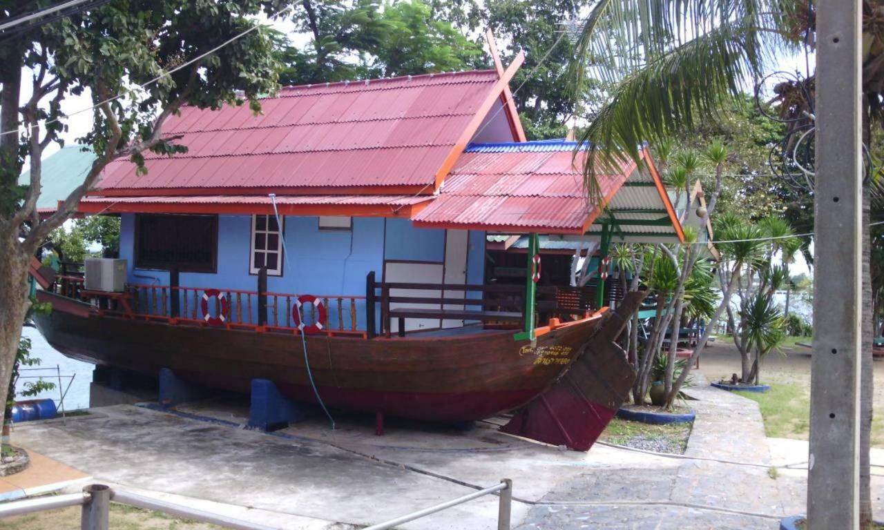 Rimtalay Resort Koh Si Chang Exterior foto